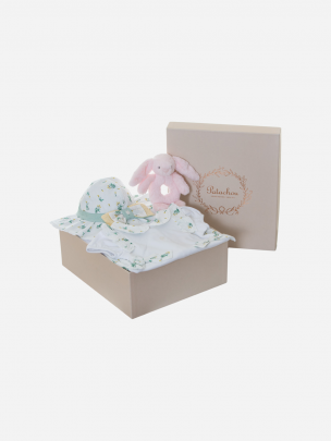 Summer gift pack for baby girl